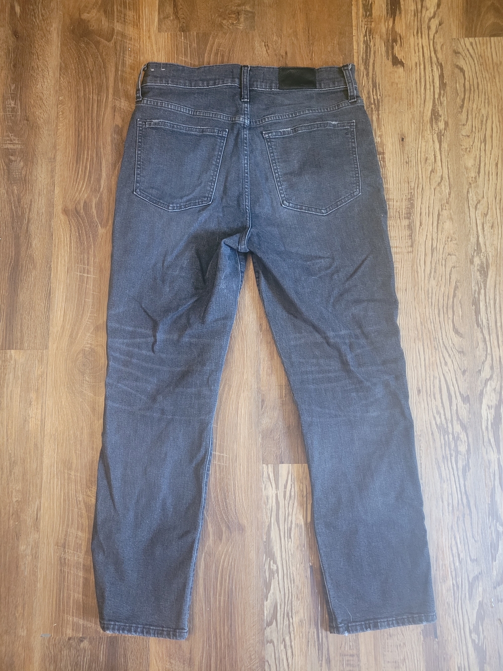 Madewell The Perfect Vintage Cropped Jeans - Picture 3 of 10